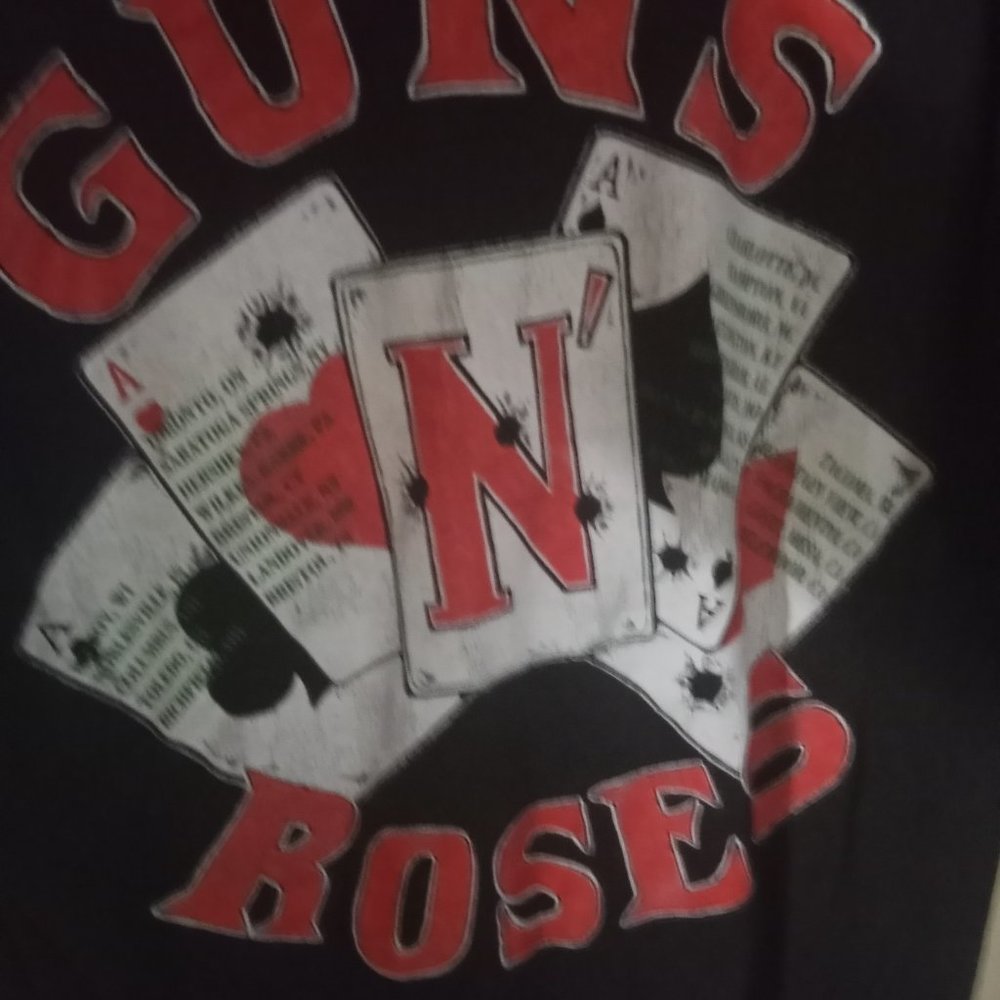 Original guns n' roses t-shirt from '80s (The band is back together as of 2022) - Picture 2 of 2